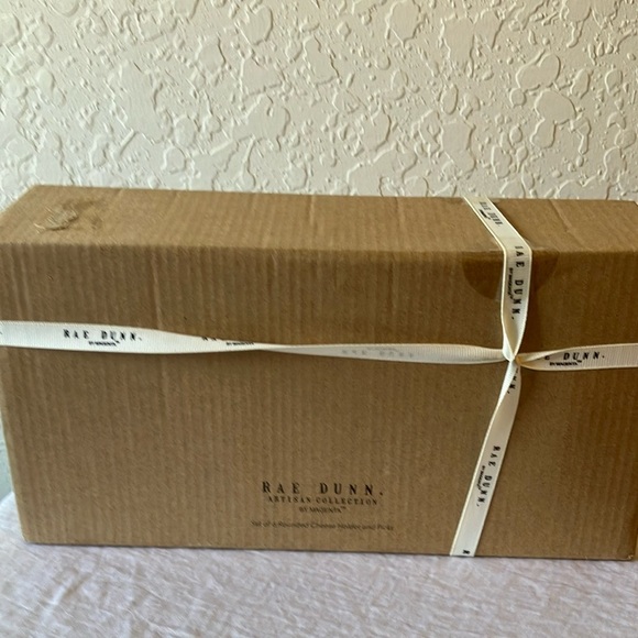 Rae Dunn: set of 6 rounded cheese holder & picks- wear on box - Picture 10 of 16
